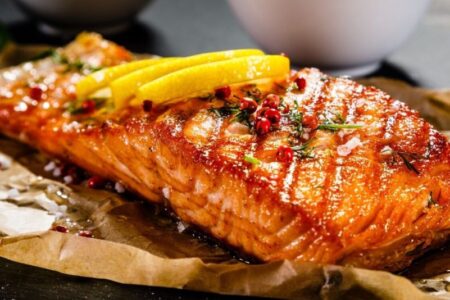 طرز تهیه ماهی با سس زعفران